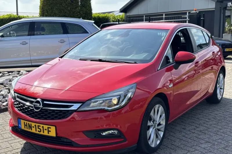 Opel Astra (2015)