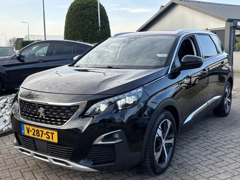 Peugeot 5008 (2017) — foto 1