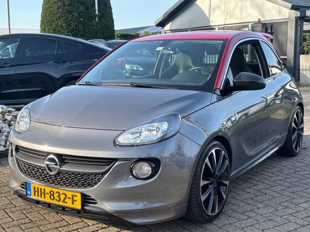 Opel Adam (2015) — foto 1