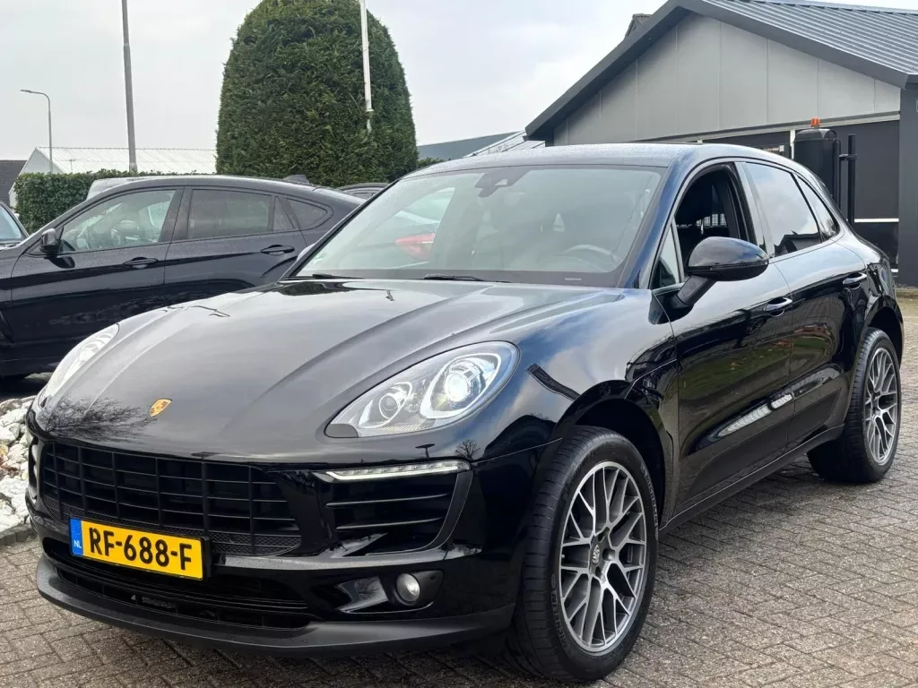 Porsche Macan (2016) — foto 1