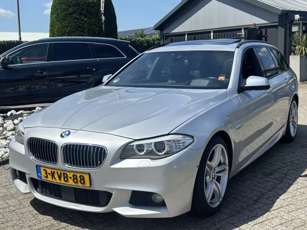 BMW 5-Serie (2013) — foto 1
