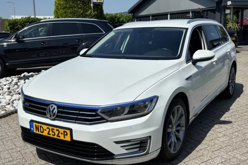 Volkswagen Passat (2016)
