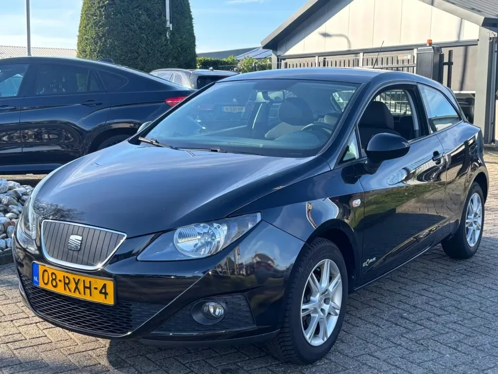 SEAT Ibiza (2011) — foto 1