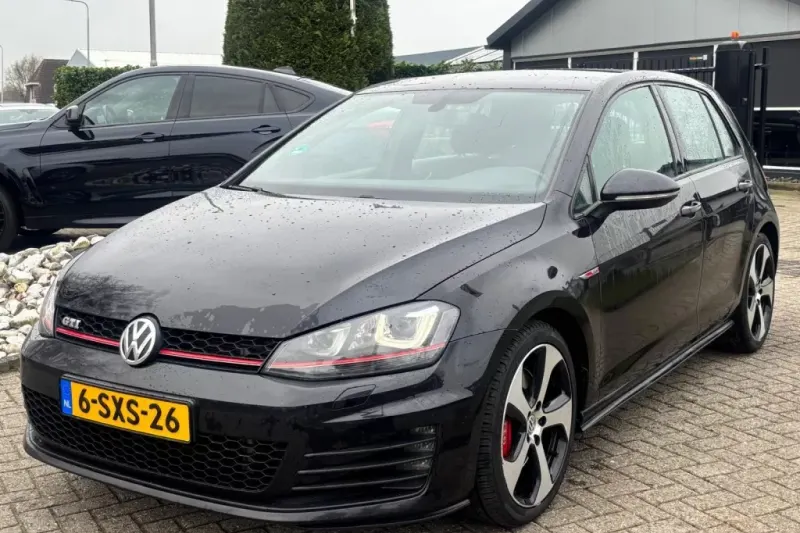 Volkswagen Golf (2014)