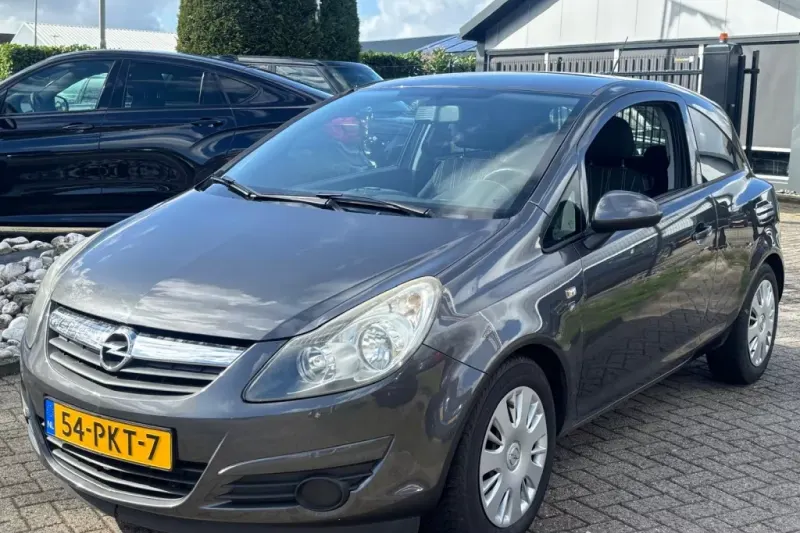 Opel Corsa (2011)