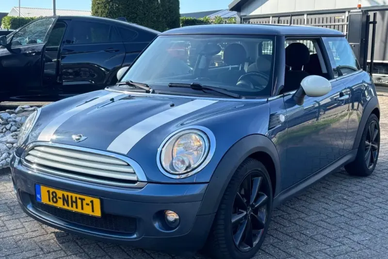 MINI 1.6 One Minimal (2010)
