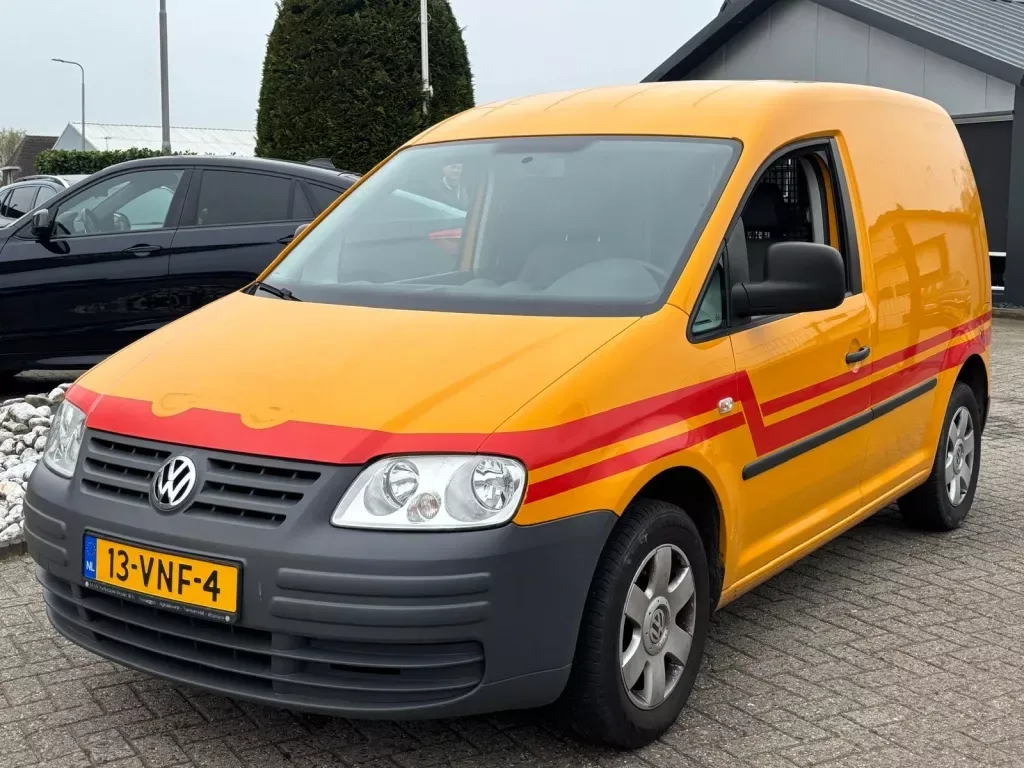 Volkswagen Caddy (2008) — foto 1