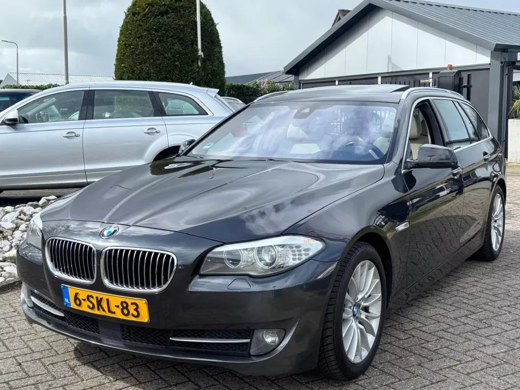 BMW 5-Serie (2013) — foto 1