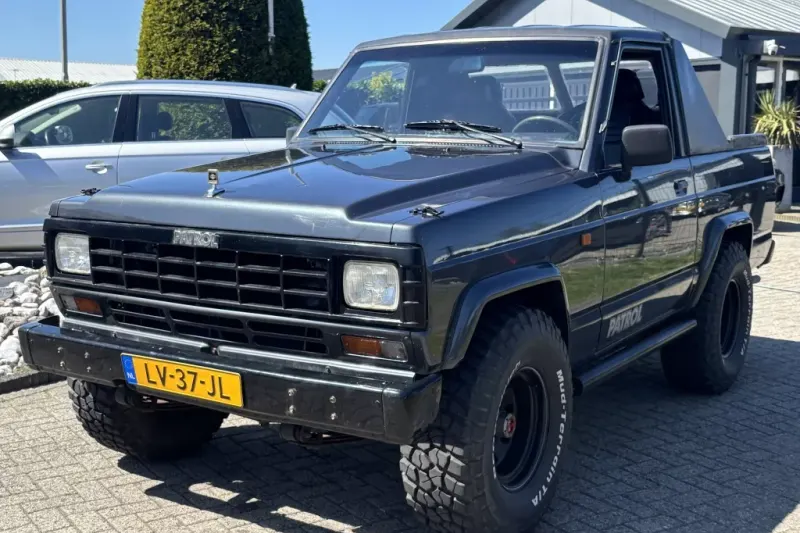 Nissan Patrol (1985)