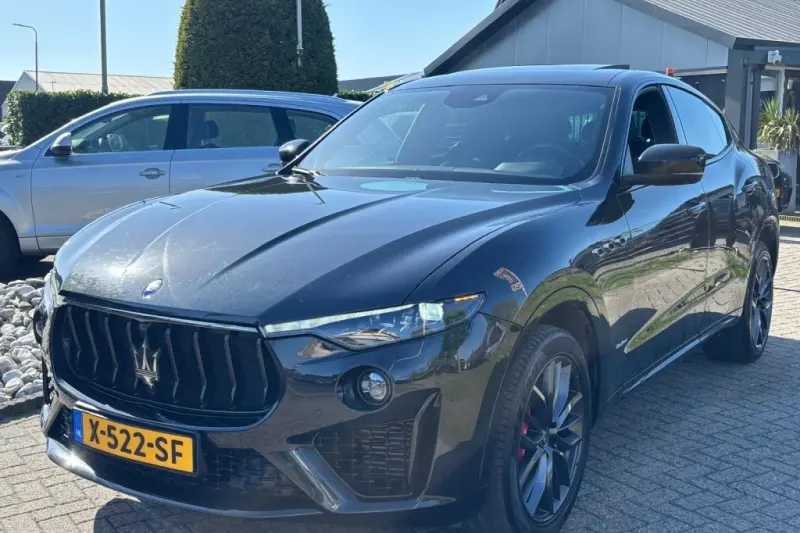 Maserati Levante (2021)