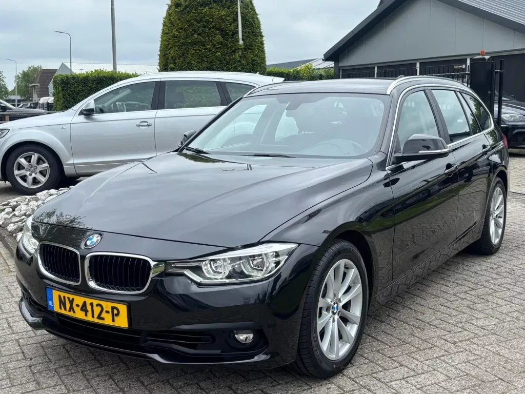 BMW 3-Serie (2017) — foto 1