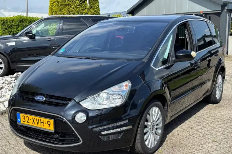 Ford S-Max (2012)