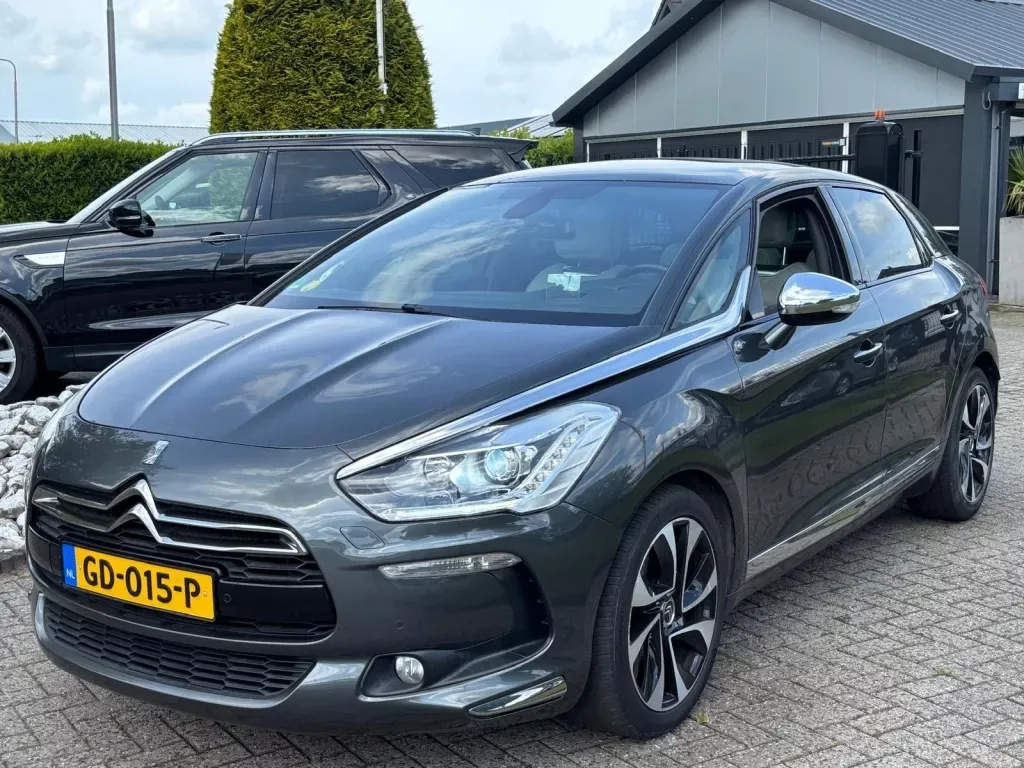 Citroën DS5 (2015) — foto 1