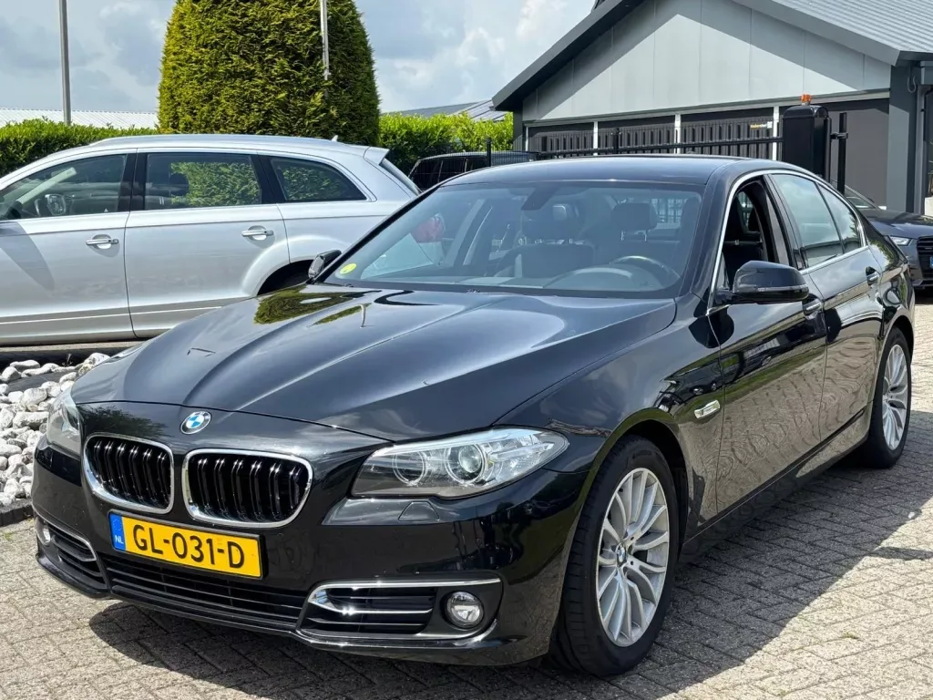 BMW 5-Serie (2013) — foto 1