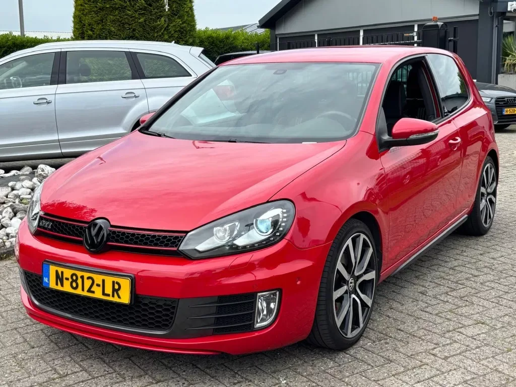 Volkswagen Golf (2012) — foto 1