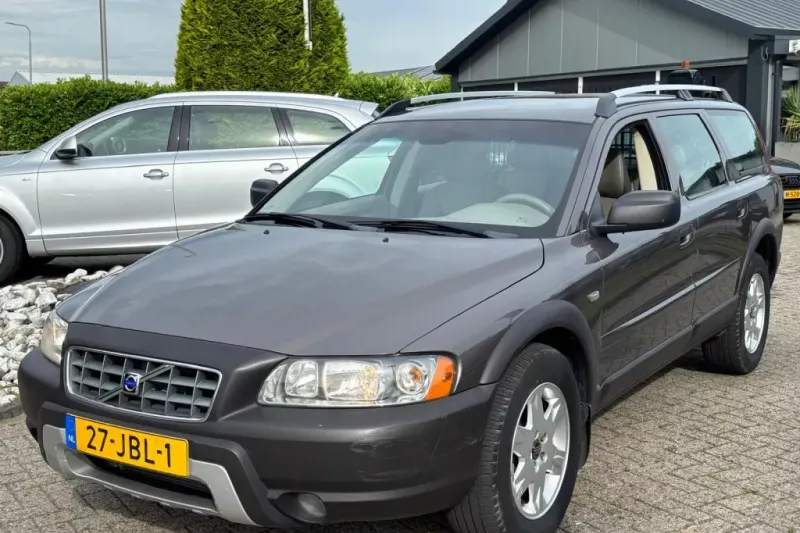 Volvo XC70 (2005)