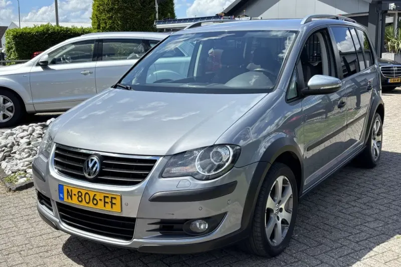 Volkswagen Touran (2010)