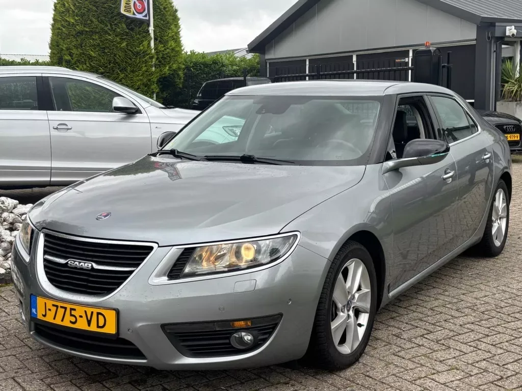 Saab 9-5 (2010) — foto 1