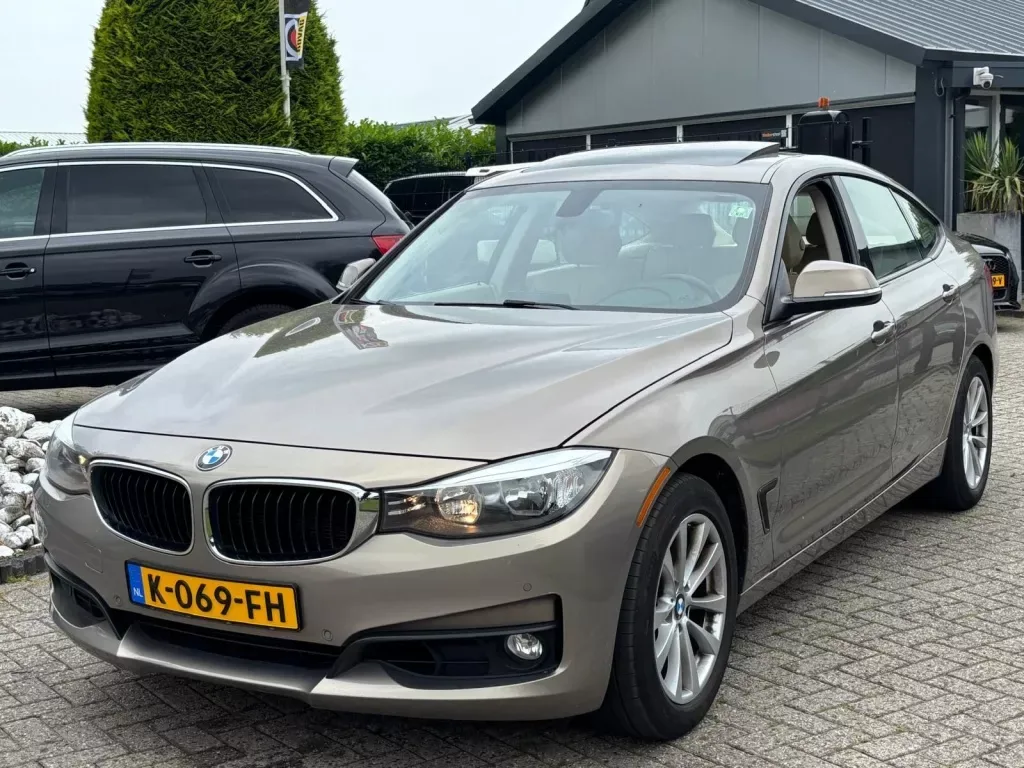 BMW 3-Serie (2014) — foto 1