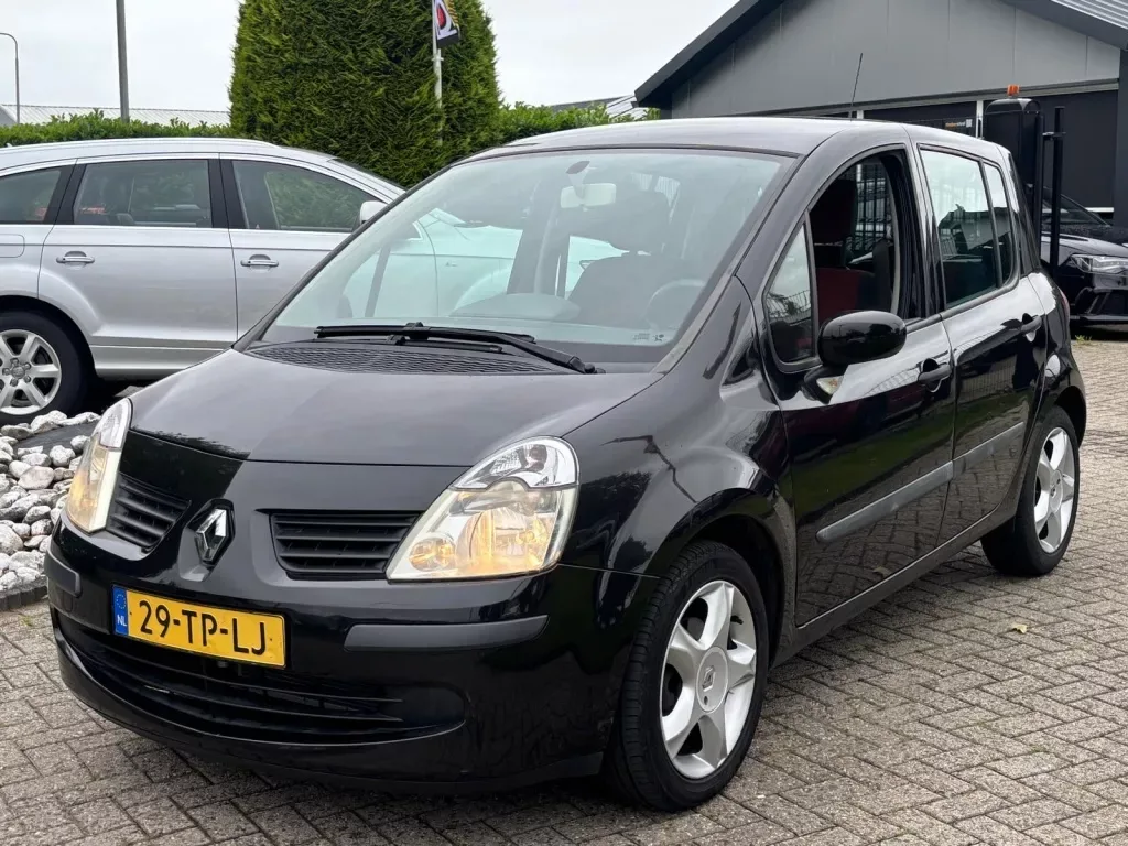 Renault Modus (2007) — foto 1