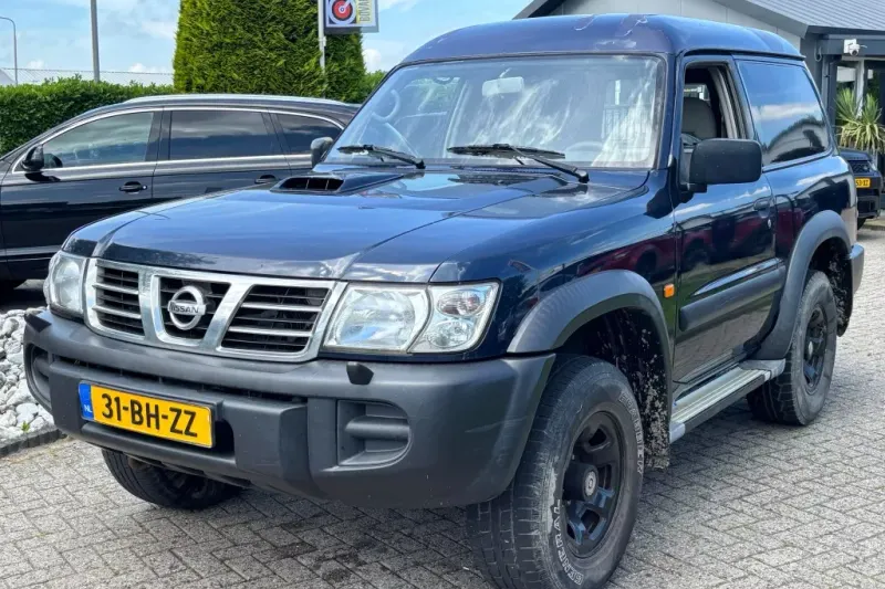 Nissan Patrol GR (2003)