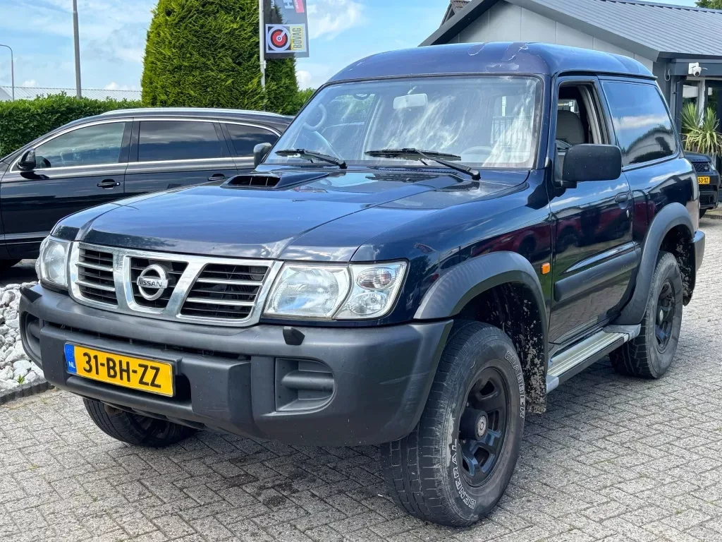 Nissan Patrol GR (2003) — foto 1