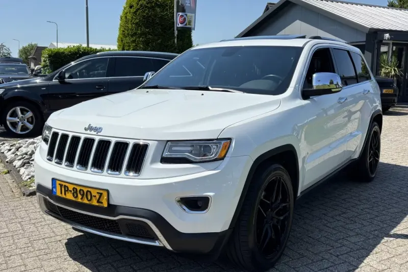 Jeep Grand Cherokee (2015)