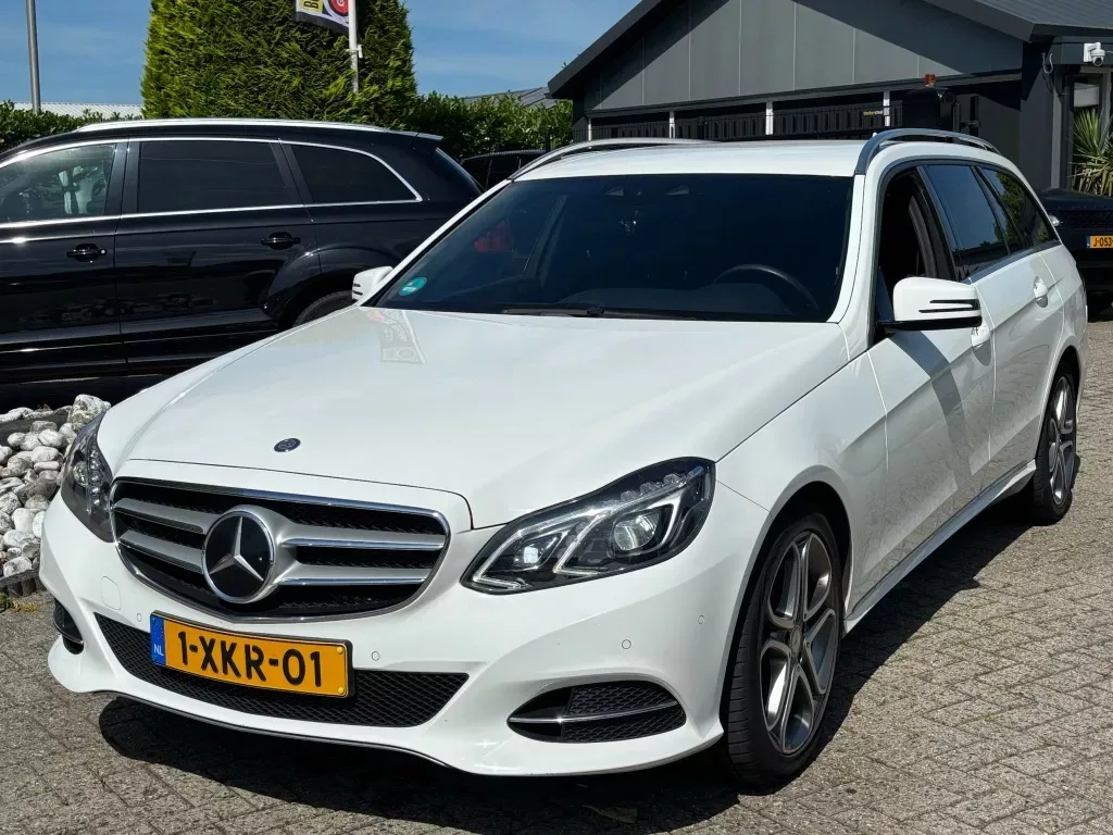 Mercedes-Benz E-Klasse (2013) — foto 1