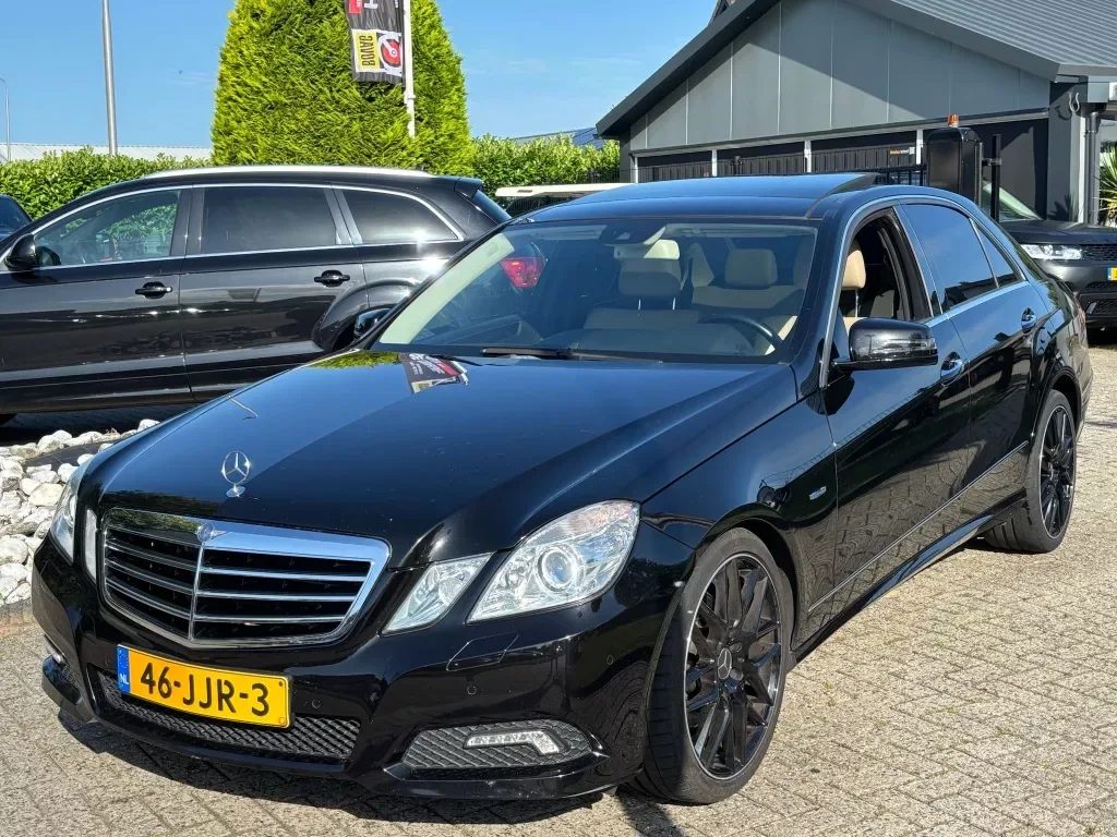 Mercedes-Benz E-Klasse (2009) — foto 1