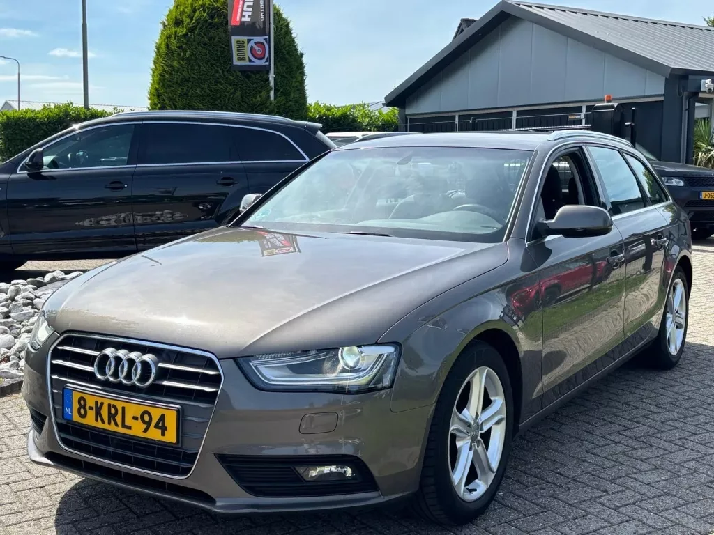 Audi A4 (2013) — foto 1