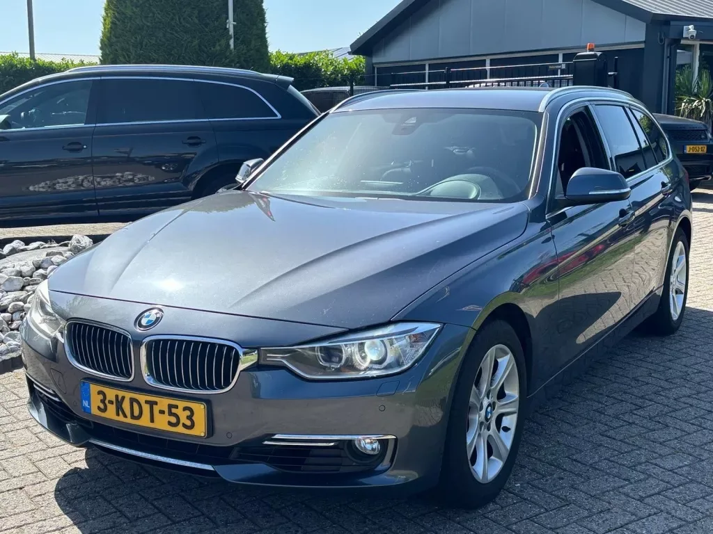 BMW 3-Serie (2013) — foto 1