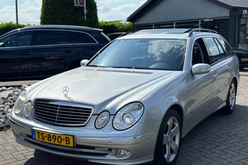 Mercedes-Benz E-Klasse (2003)