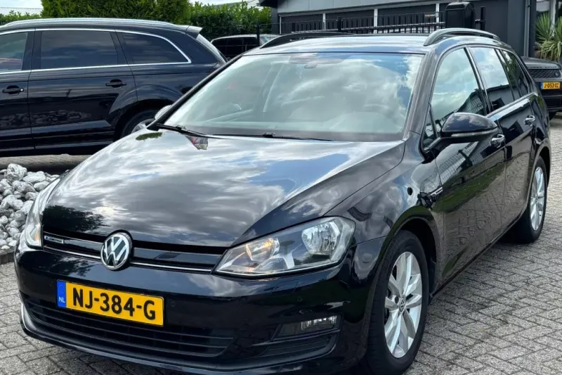 Volkswagen Golf (2017)