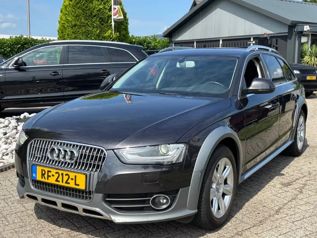 Audi A4 Allroad (2012) — foto 1