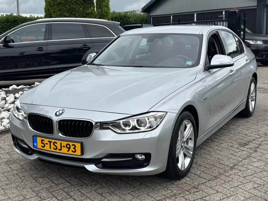 BMW 3-Serie (2014) — foto 1