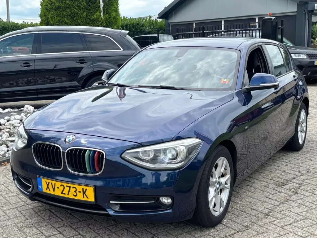 BMW 1-Serie (2011) — foto 1