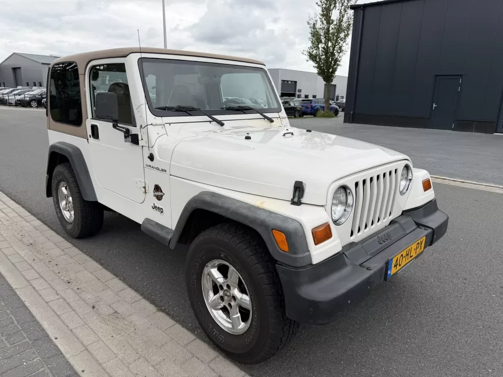 Jeep Wrangler (1999) — foto 1