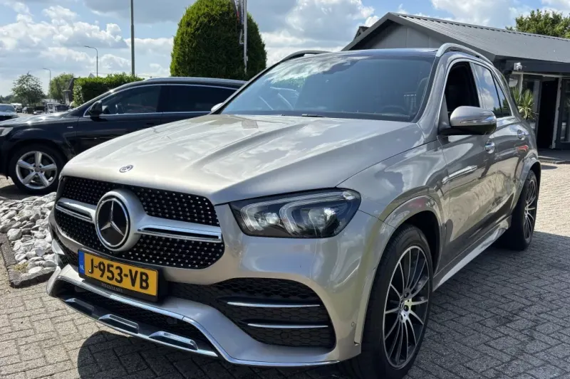 Mercedes-Benz GLE (2019)