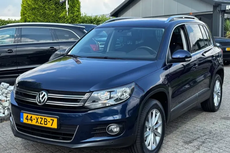 Volkswagen Tiguan (2012)