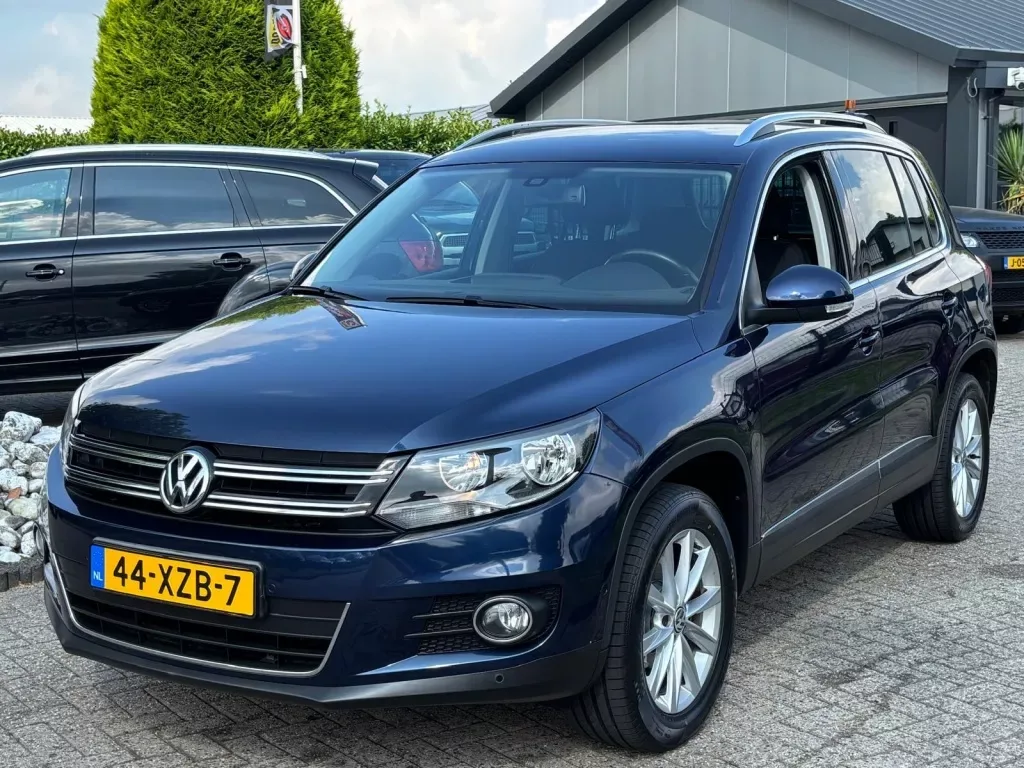 Volkswagen Tiguan (2012) — foto 1