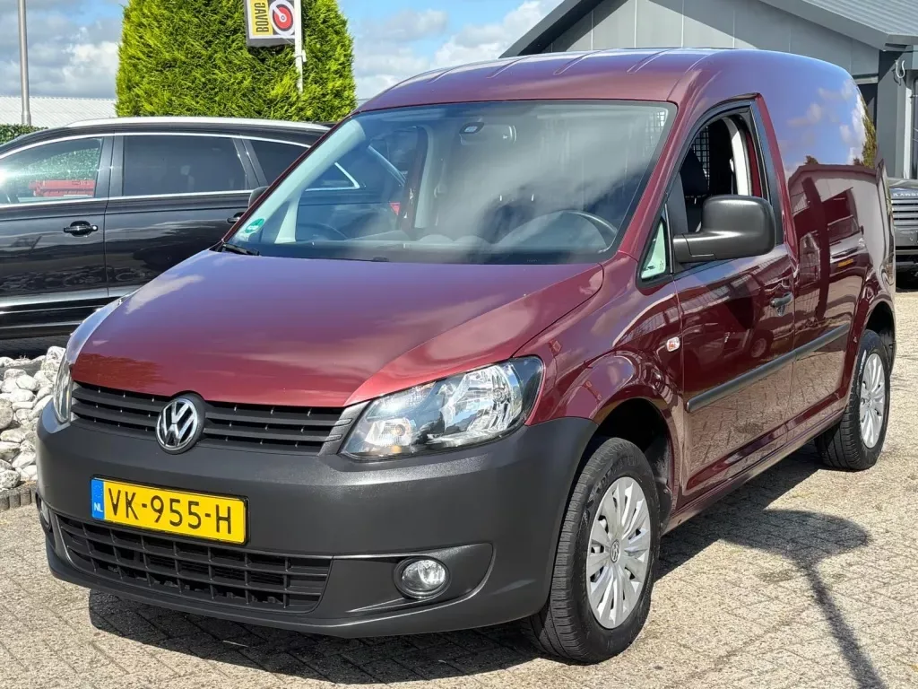 Volkswagen Caddy (2014) — foto 1