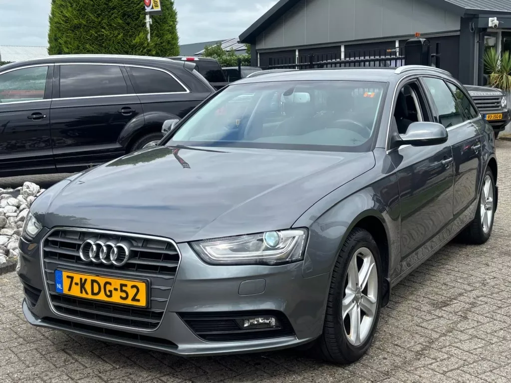 Audi A4 (2013) — foto 1