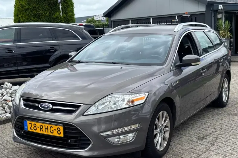 Ford Mondeo (2011)
