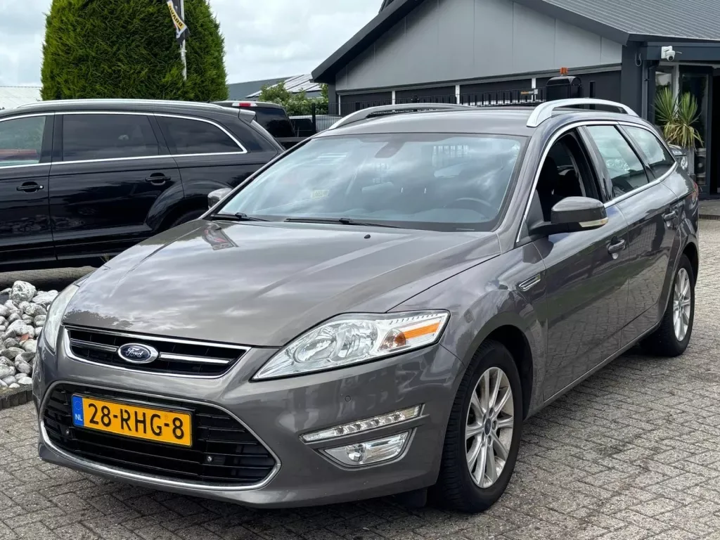 Ford Mondeo (2011) — foto 1