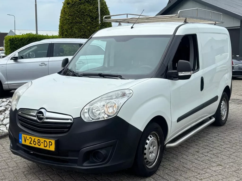 Opel Combo (2017) — foto 1