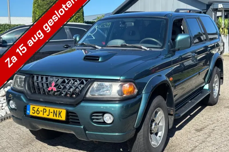 Mitsubishi Pajero (2004)