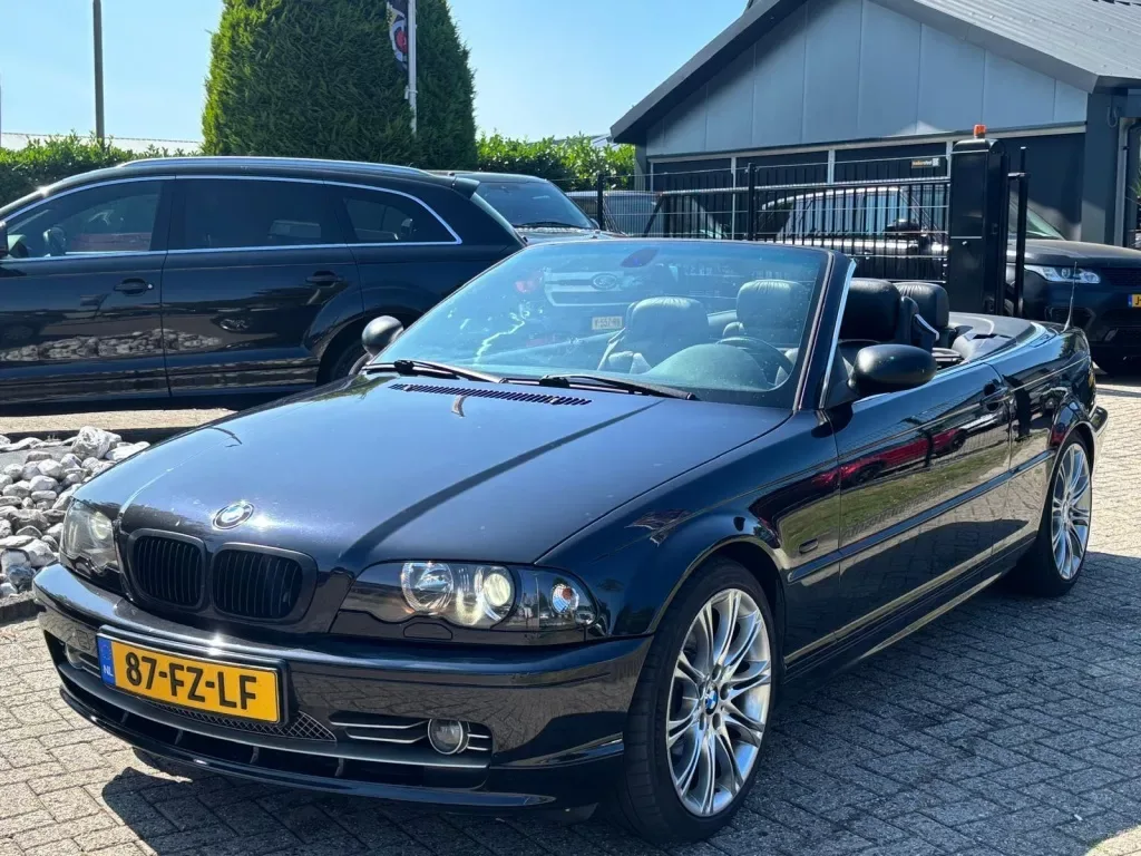 BMW 3-Serie (2000) — foto 1