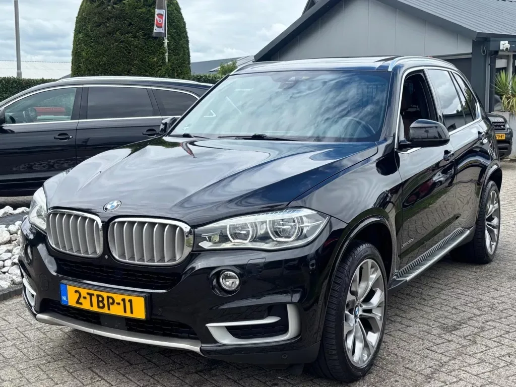 BMW X5 (2014) — foto 1