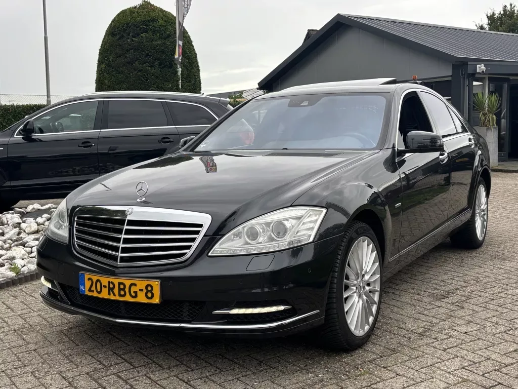 Mercedes-Benz S-Klasse (2011) — foto 1