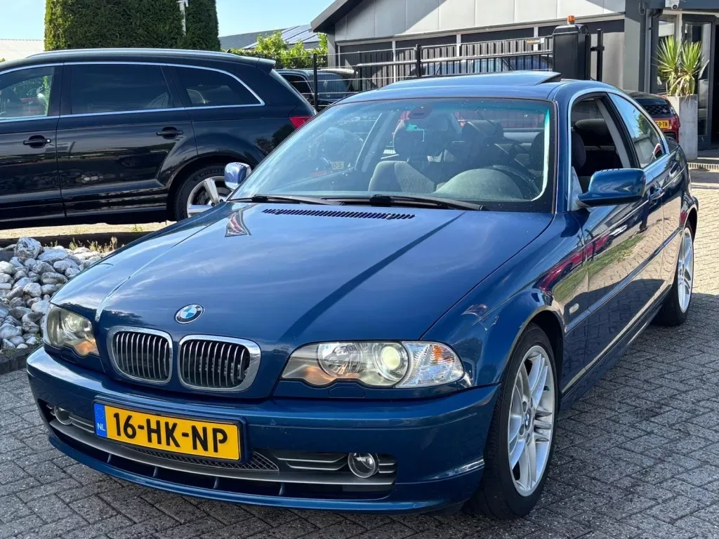 BMW 3-Serie (2001) — foto 1
